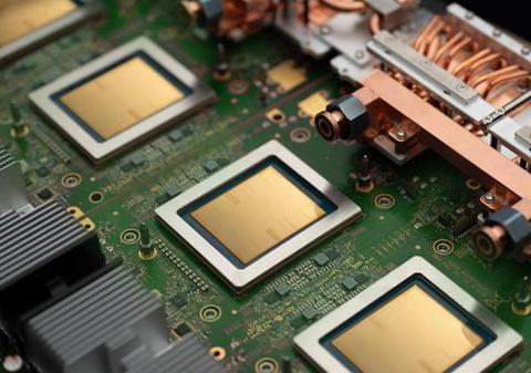 Google lansează două procesoare noi cu AI și atacă supremația NVIDIA