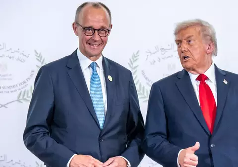 Donald Trump lansează un nou atac la adresa lui Friedrich Merz, după ce l-a amenințat că retrage trupe americane din Germania