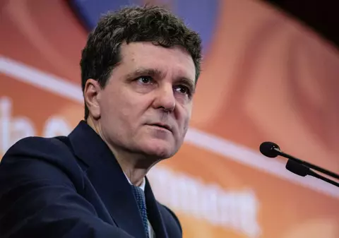 Nicușor Dan, așteptat la Arena Națională pentru ultimul omagiu adus lui Mircea Lucescu