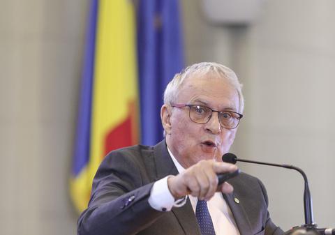 Cine este Marius Andruh, noul președinte al Academiei Române. A fost ales în al doilea tur de scrutin