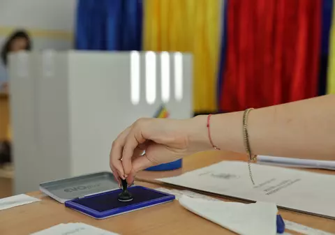 Cum ar vota românii dacă duminică ar fi alegeri. AUR continuă să fie pe primul loc, ce scoruri ar lua PSD, PNL și USR