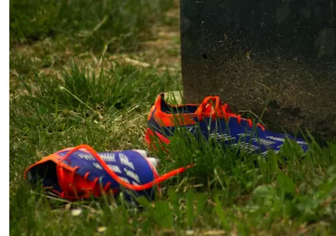 Echipamentul de fotbal: pregătește-te pentru performanță maximă