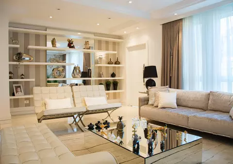 Apartament mic, prea multe lucruri: cum alegi mobila de depozitare ca să nu te simți „îngropat” în casă