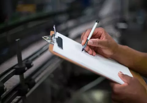 Se caută urgent 1.800 de angajați în toată România: „Nu sunt pentru oricine, dar sunt joburi sigure”