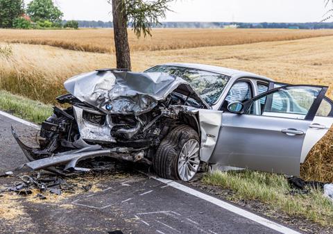 Peste 50% dintre mașinile din România au deja un istoric periculos. De la avarii ușoare până la daune totale – ce ne arată studiile