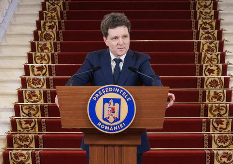 Nicuşor Dan a chemat PSD, PNL, UDMR și USR la Cotroceni, înainte ca partidul lui Sorin Grindeanu să își retragă miniștrii din Guvern