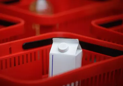 Noi ambalaje care se pot recicla. Lista magazinelor din București și Brașov unde românii pot duce cutiile de carton