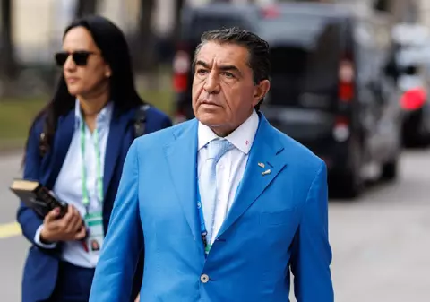 „20 de miliarde de dolari, în 20 de minute”: Cine este omul care l-a făcut pe Donald Trump o mașinărie de încheiat tranzacții globale