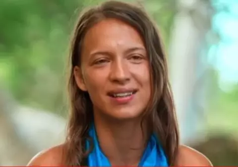 Survivor România, 4 aprilie 2026. Ramona, concurenta din echipa Războinicilor, a găsit pe plajă un mesaj într-o sticlă