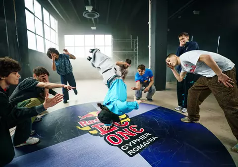 Red Bull BC One, cea mai prestigioasă competiție de breaking din lume, revine în România după o pauză de 10 ani