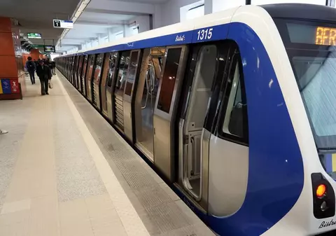 O călătorie cu metroul ajunge 7 lei, abonamentul lunar urcă la 140 de lei, din 1 mai. Lista noilor tarife, în Monitorul Oficial