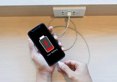 Cum să prelungești durata bateriei telefonului tău: „Dezactivați setarea care crește consumul de energie”