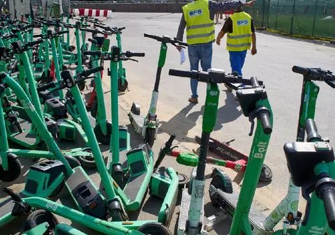 Primul oraș din România cu reguli stricte pentru trotinetele electrice închiriate