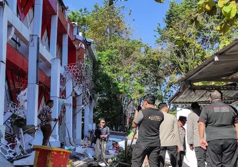 Cutremur puternic de 7,4 grade în Indonezia: cel puțin un mort și alertă de tsunami în Marea Molucelor