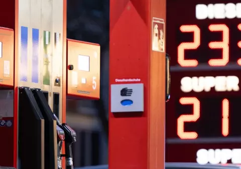Șoc la pompă înainte de Paște, prețurile benzinei și motorinei au atins niveluri record, în Germania: „Nu s-a mai întâmplat niciodată așa ceva!”