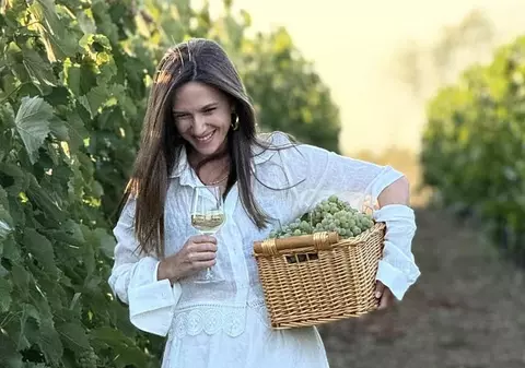 Cum se relaxează Adela Popescu fără soț și copii. Vedeta a împărtășit totul cu fanii. „O las mai moale. Singură, singurică”