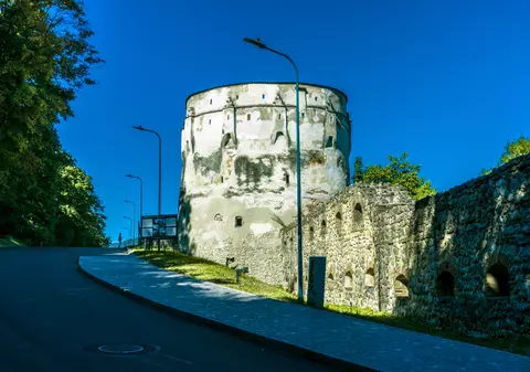 Bijuteria istorică din Brașov care revine la viață: Cum este restaurat un celebru bastion cu 10 milioane de lei
