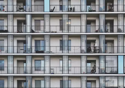 RENTORO: cât se câștigă din regim hotelier în orașele din România