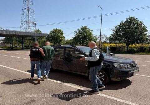 Un criminal în serie din Rusia a fost prins când încerca să intre în România
