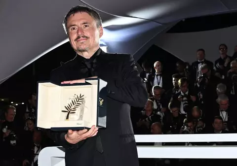 O femeie l-a reclamat la CEDO pe Cristian Mungiu, pentru că e „filmată din mai multe părţi de dronele regizorului”, chiar și pe scaunul de la stomatolog