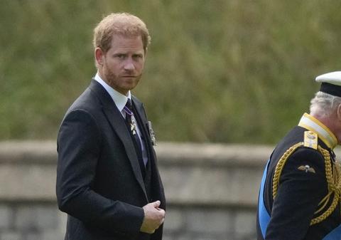 Prințul Harry revine în Marea Britanie, dar refuză regulile monarhiei. Detaliul care dă de gol împăcarea cu regele Charles