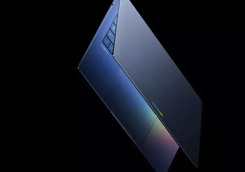 Google a anunțat oficial lansarea Googlebook, un laptop „mai bun decât Chromebook” care va rivaliza cu Apple MacBook