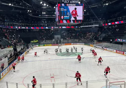 Campionatul Mondial de hochei pe gheață IIHF 2026, program și rezultate. Canada - SUA și Finlanda - Cehia, în sferturi