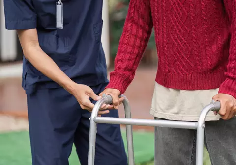 Un român l-a făcut pe nobilul italian Domenico Lanza, în vârstă de 93 de ani, să creadă că e fiul lui și să-i lase moștenire toată averea