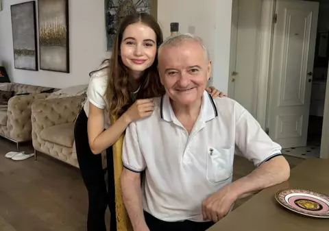 Irina Columbeanu nu și-a uitat tatăl. Ce mesaj i-a transmis lui Irinel Columbeanu de ziua lui: „Nu o să uit niciodată copilăria de vis”