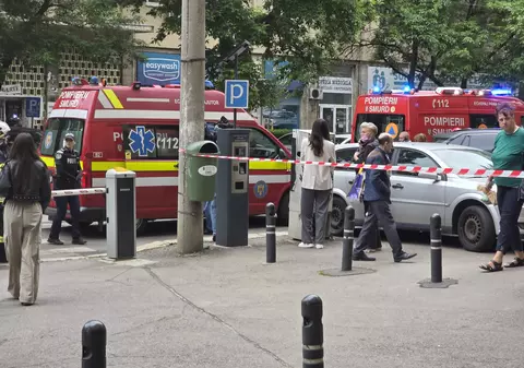 Liftul de la Ministerul Transporturilor a căzut de la etajul 4 și s-a oprit la subsol. Șeful ISCIR București: „Nu au funcționat frânele de siguranță”