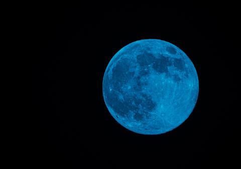 Luna Albastră din 31 mai, în semnul de Foc al Săgetătorului. Ce surprize vin pentru fiecare zodie