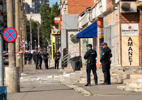 Procurorii deschid dosar penal după explozia dronei rusești din Galați: „tentativă la omor calificat”