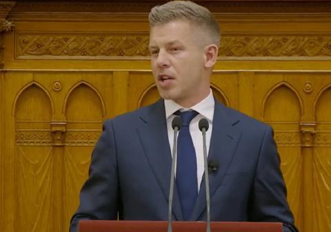Peter Magyar a depus jurământul ca prim-ministru și a încheiat epoca Orban în Ungaria: „Nu voi domni, ci îmi voi sluji țara”