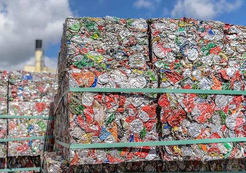Paradoxul reciclării: facem gestul, dar nu îi cunoaștem valoarea