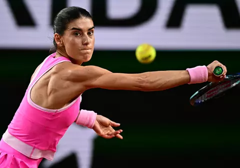 Sorana Cîrstea, victorie fabuloasă cu Solana Sierra, în turul 3 la Roland Garros. Românca a câștigat ambele seturi cu 6-0