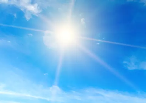 Temperaturi de până la 33 de grade în ultima săptămână de primăvară. Elena Mateescu, director ANM: „Aceasta va fi cea mai caldă zi”. Când revin ploile