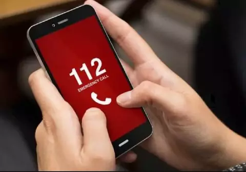 Fiu amendat cu 2.000 de lei după ce și-a reclamat tatăl la 112 pentru că nu l-a lăsat să-și încarce telefonul, în Suceava