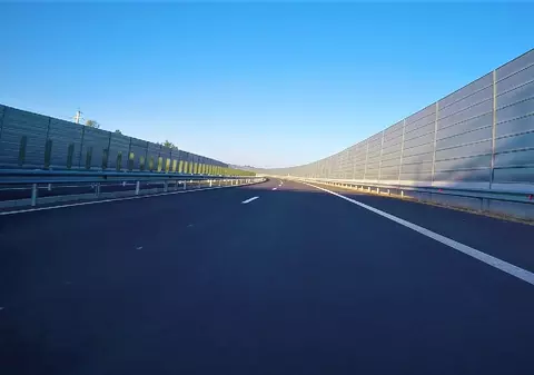 Trafic închis pe A1 între Dobra și Holdea, de miercuri până vineri. Miza lucrărilor: recepția finală a lotului