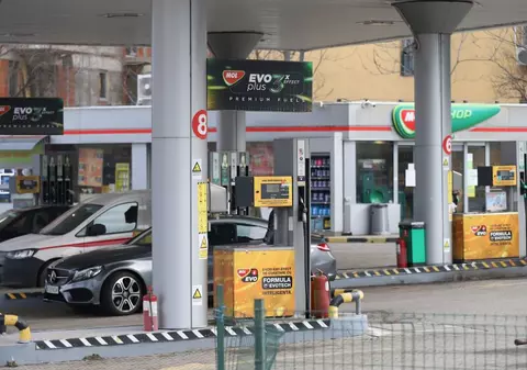 Benzina s-a ieftinit, marți, 16 iunie 2026. Cât costă un litru de carburant în București, Cluj-Napoca, Timișoara, Iași și Constanța