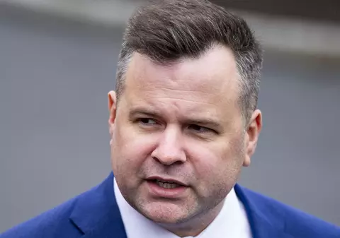 Donald Trump a numit un om loial și fără experiență la șefia spionajului american