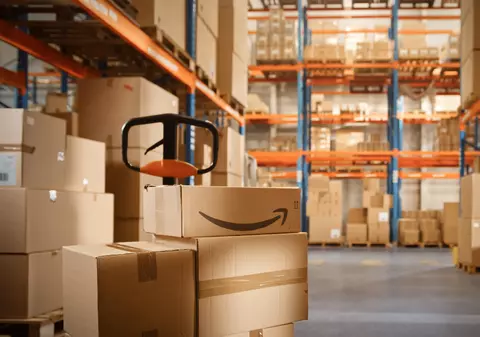 Amazon investește peste 10 miliarde de euro în Europa: Vor fi 25.000 de noi locuri de muncă