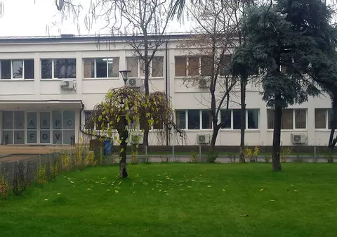 Copil torturat de asistentul maternal, angajat DGASPC Ilfov, despăgubit după 10 ani. Suma de 240.000 de euro a fost plătită abia după sechestrul pus pe bunurile instituției