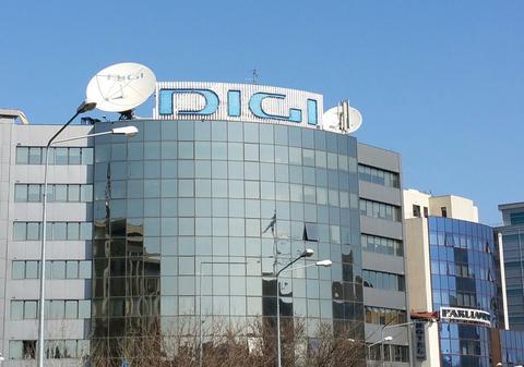 E foarte normal să dai sute de milioane la DIGI