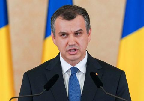 Un nume a spus „pas” Guvernului pregătit de Eugen Tomac, fără să fi avut nici măcar o discuție cu premierul desemnat: „Declin cu respect”