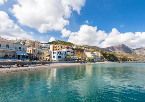Țările din Europa în care pleacă românii în această vară. Câți bani cheltuiesc turiștii în vacanță: 60% aleg variante all-inclusive