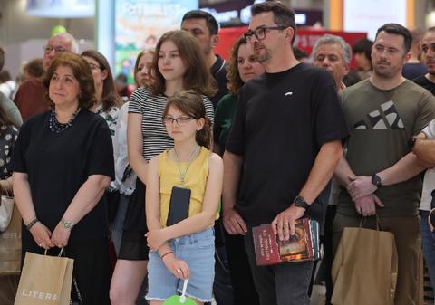 Cartea scrisă de un autor român, lansată la Bookfest, pentru care 25.000 de oameni au făcut precomandă: „Mi-a ieșit”