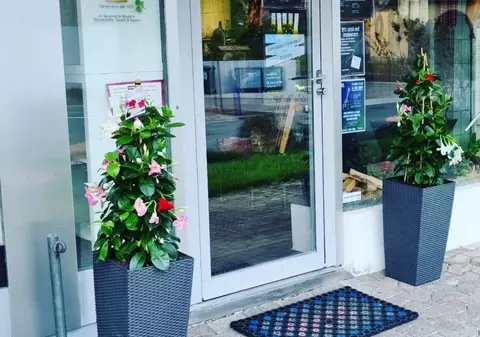 Un antreprenor elvețian stârnește polemici după ce a declarat că îi „elimină din start pe angajații sub 30 de ani”