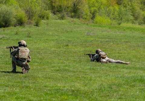 649 de angajați ai statului din Cluj, inclusiv militari, au scăpat după ce au dat un tun de peste 1.000.000 de lei prin concedii fictive