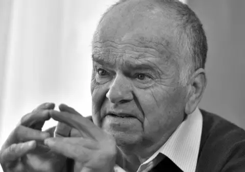 Petru Cadar a murit. Legenda echipei Steagul Roșu Brașov avea 77 de ani