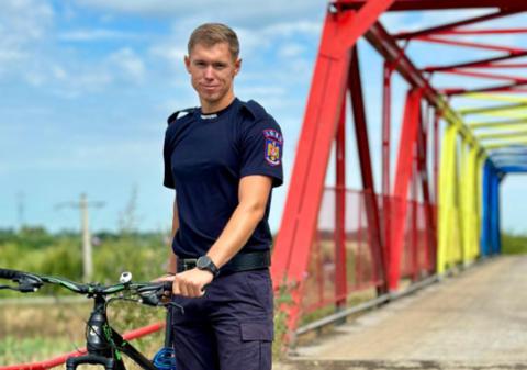 Pompier aflat în timpul liber, erou în Timiș după ce a salvat viața unui bărbat inconștient pe pista de biciclete: „Spirit de salvator”